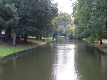 Park by the train station in Bruge