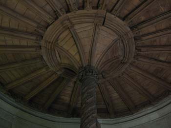 quimper_woodceiling